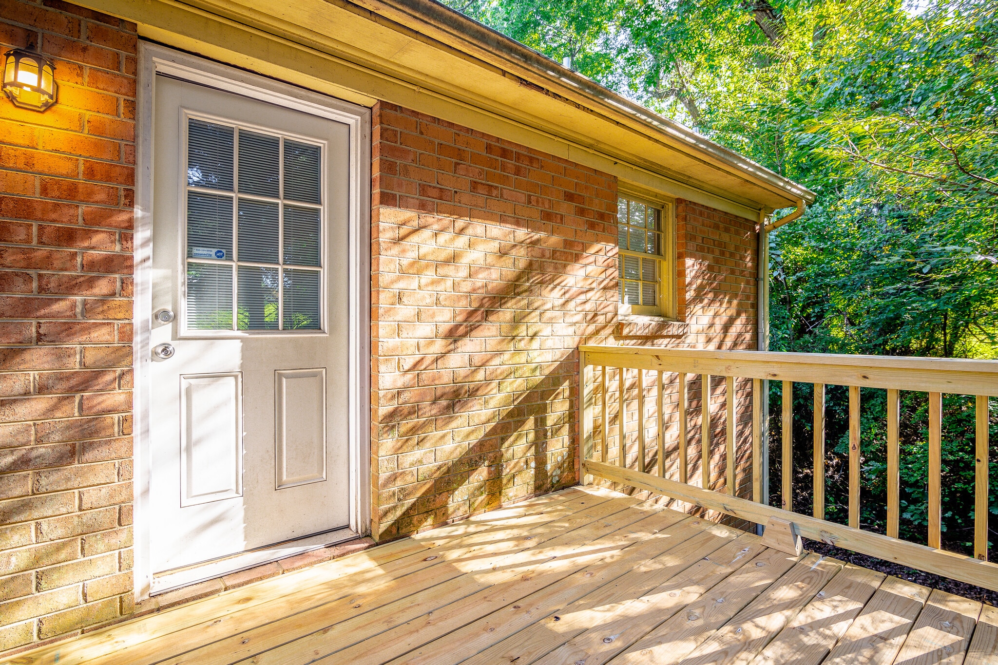 Building Photo - 887 Timberlake Dr