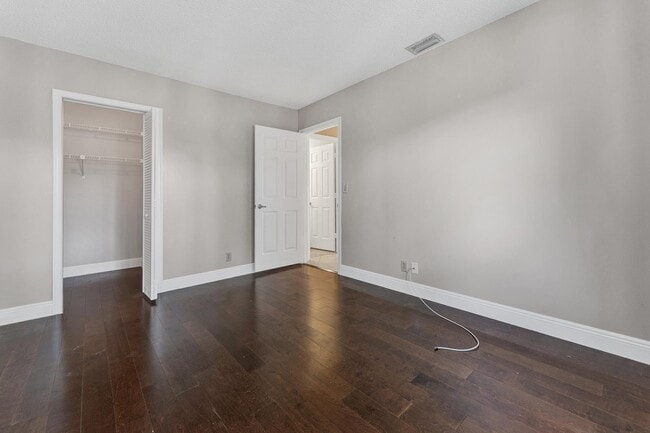 Building Photo - 7888 Granada Pl