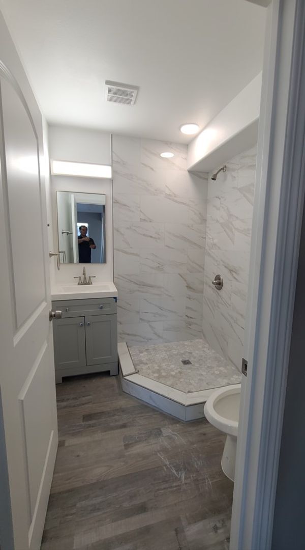 Building Photo - 129(425)