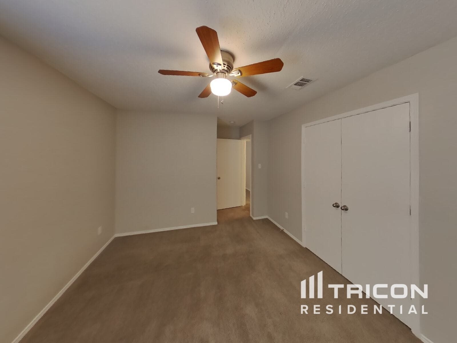 Building Photo - 814 Ponselle Dr