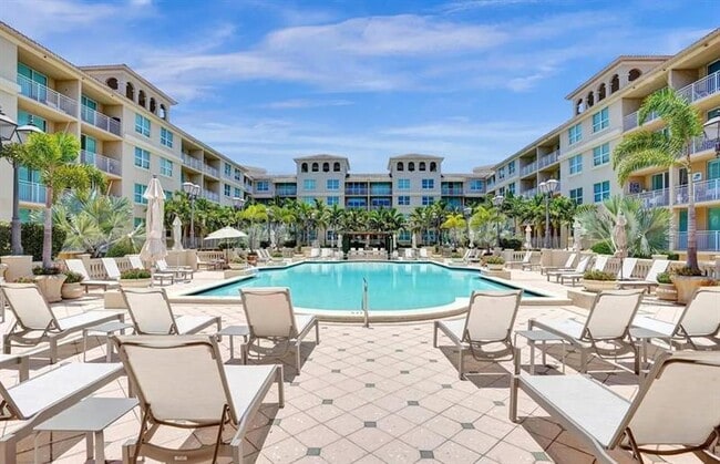 Building Photo - 99 SE Mizner Blvd