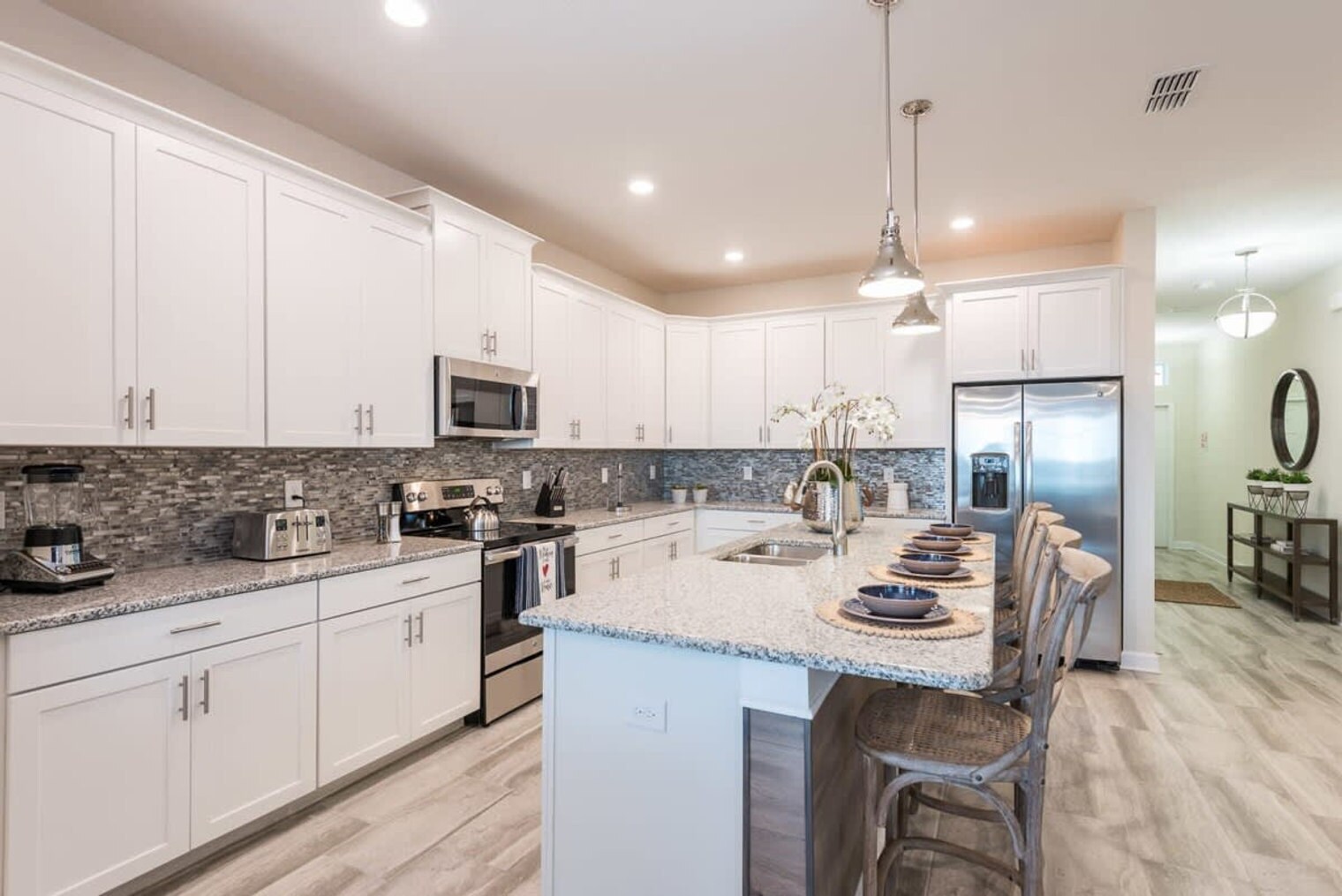 Building Photo - 4821 Kings Castle Cir