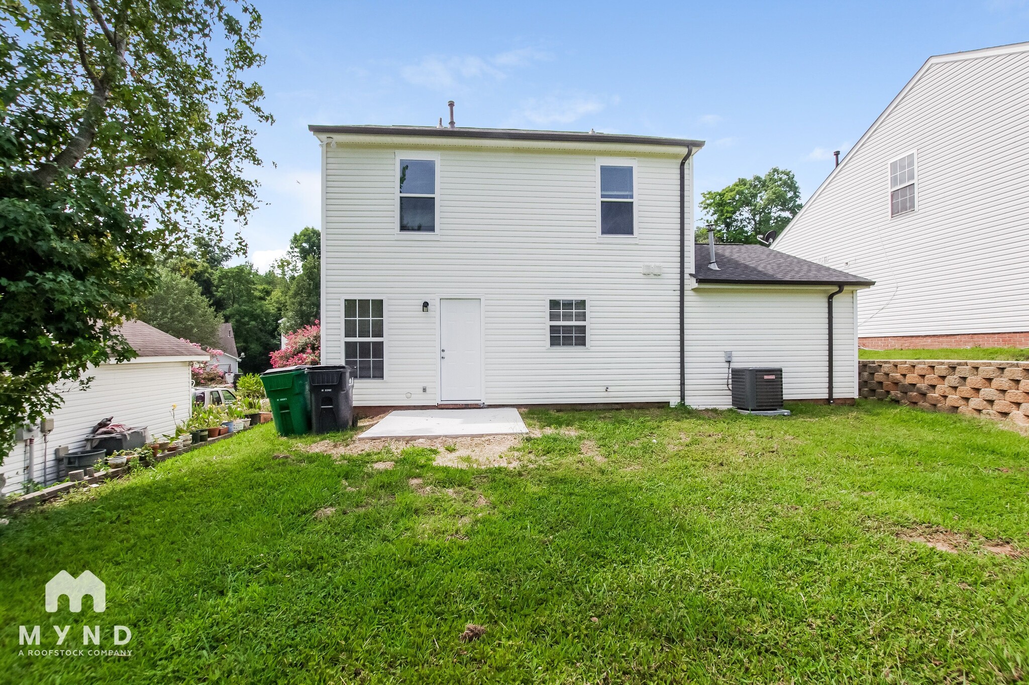 Building Photo - 1020 Alston Hill Dr