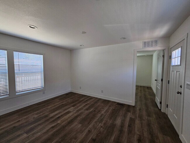 Building Photo - 1409 N French St