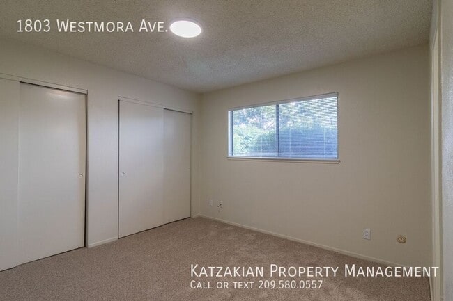 Building Photo - 1803 Westmora Ave