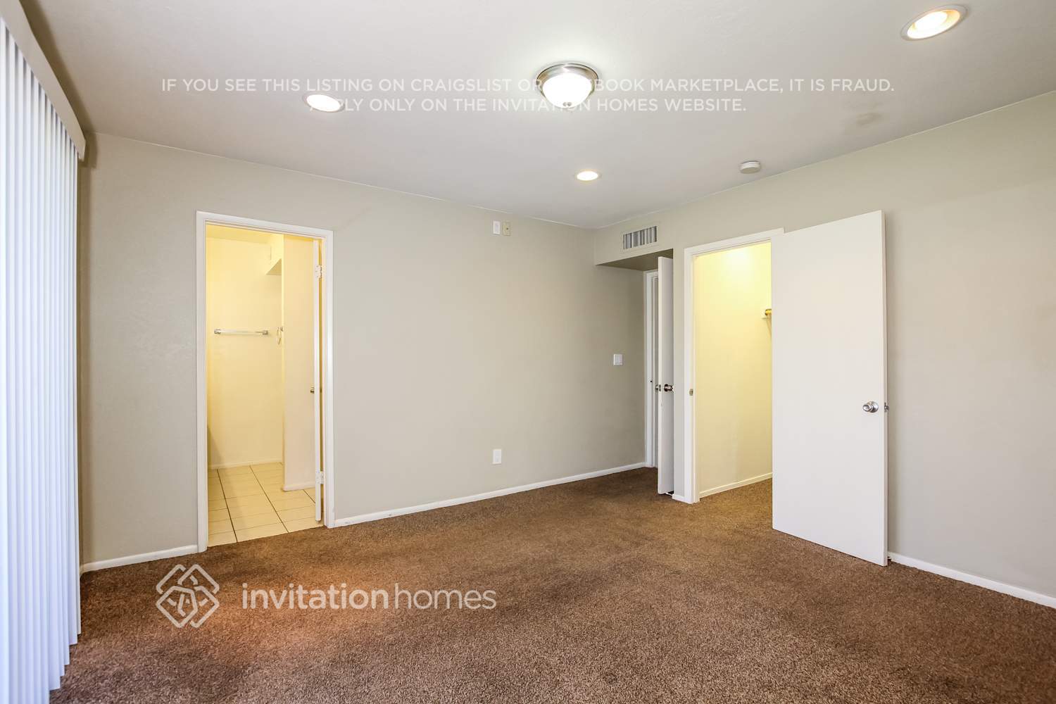 Building Photo - 5634 W Altadena Ave