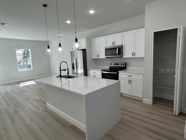 Building Photo - 4744 SW 142nd Place Rd