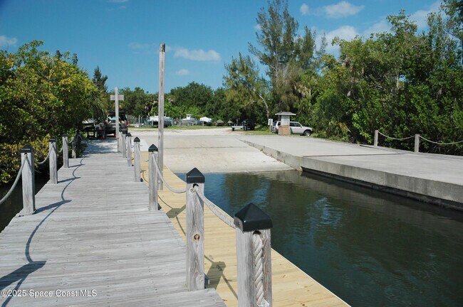 Building Photo - 140 Warsteiner Way