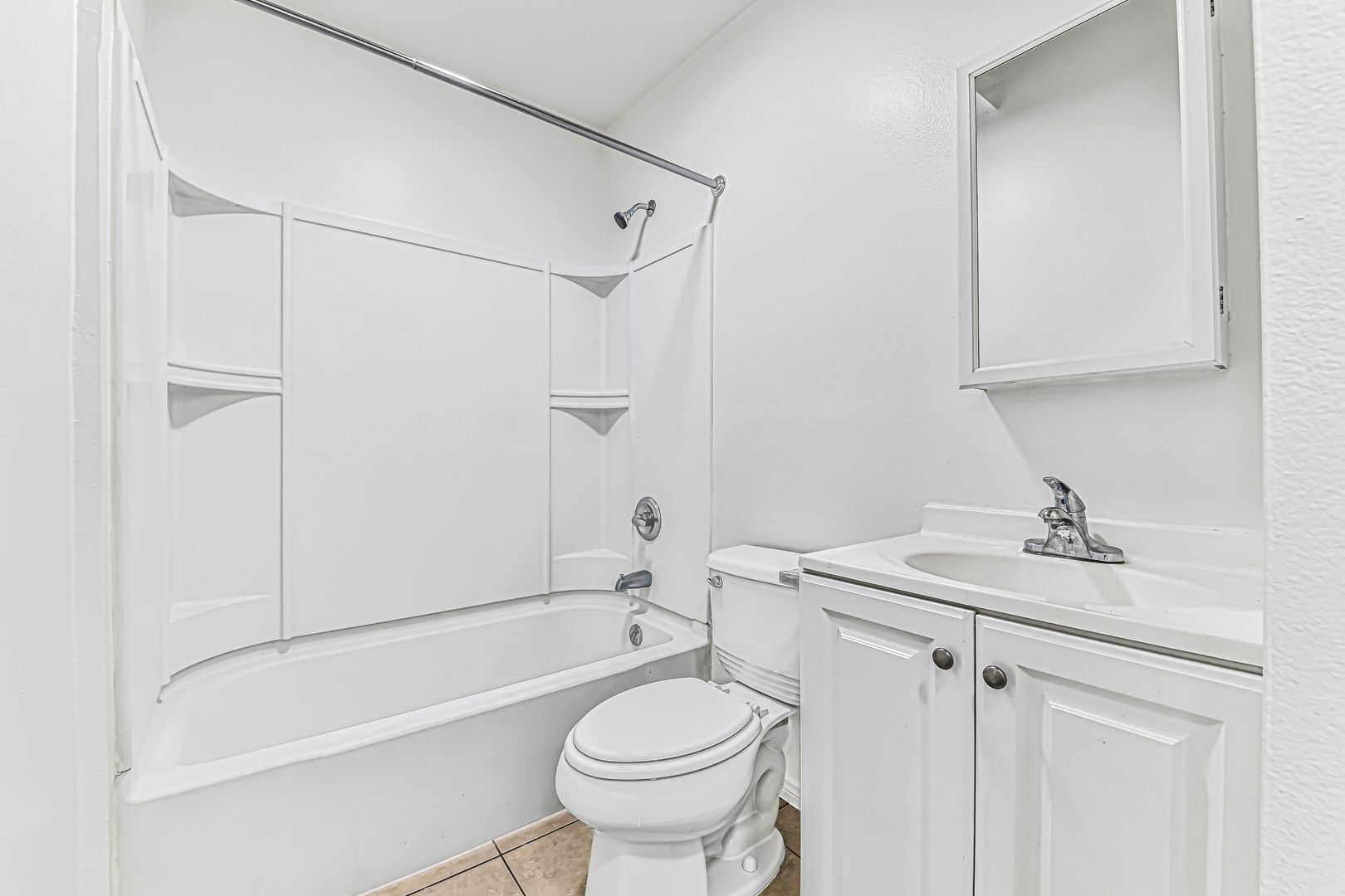 Building Photo - 67 Alamitos Ave