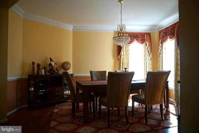 Building Photo - 331 Quail Dr N