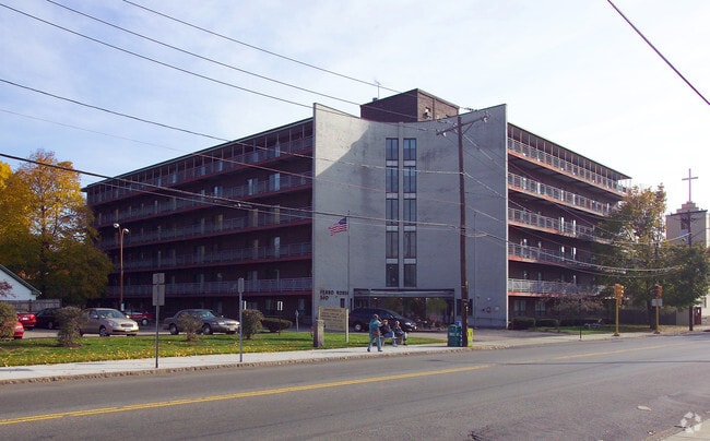 Building Photo - Fenno House