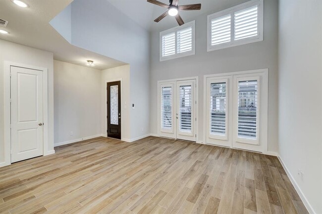 Building Photo - 16650 Texas Hill Country Rd