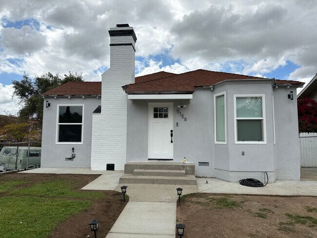 Building Photo - 5156 Stratford Rd