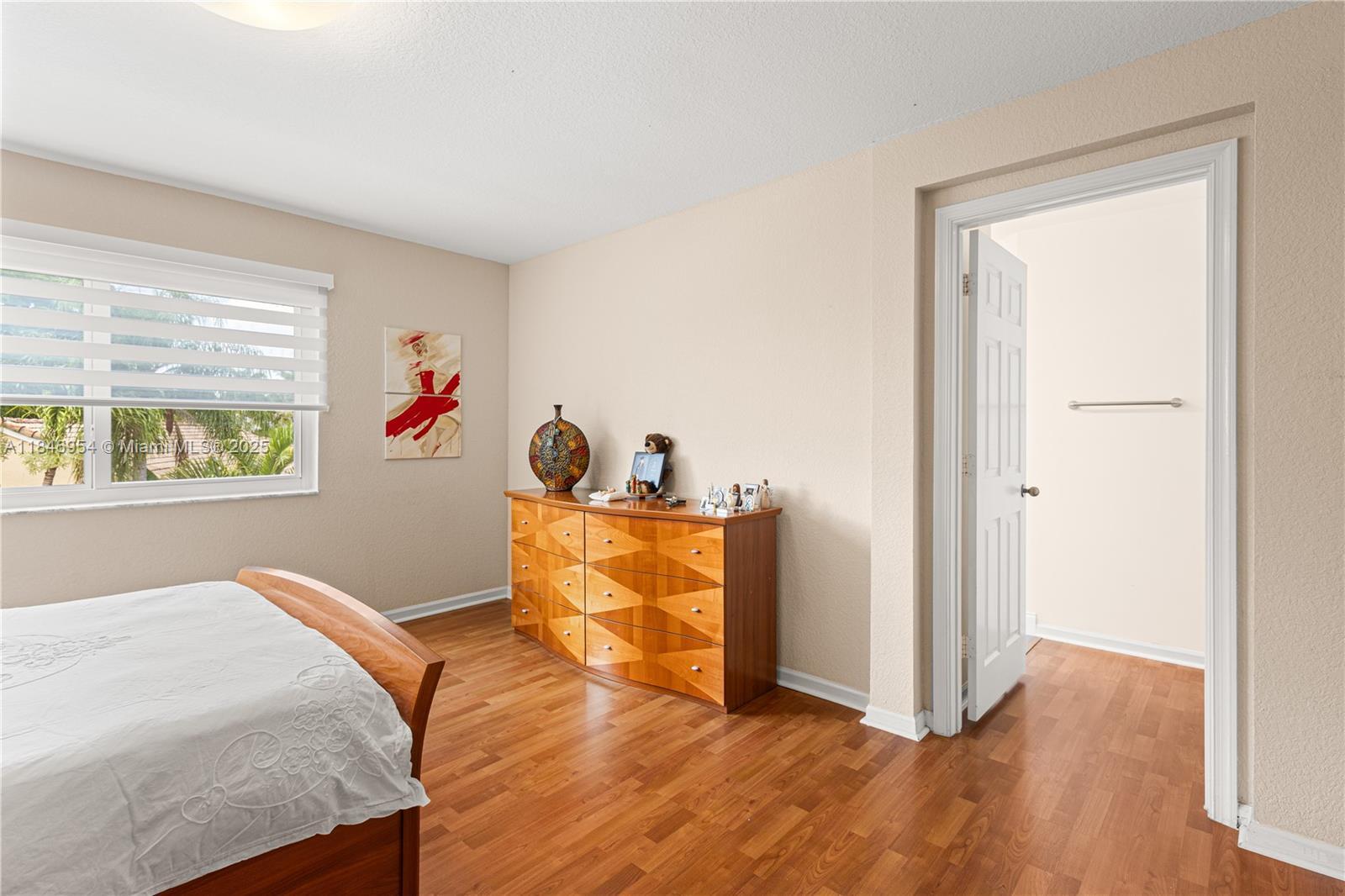 Building Photo - 1515 Winterberry Ln