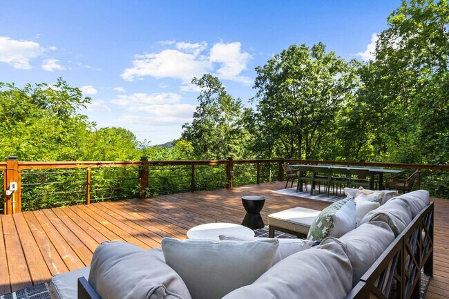 Building Photo - 22 Green Mountain Ct