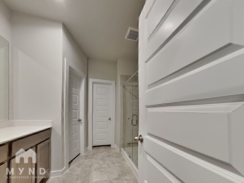 Building Photo - 14714 Surfbird Ln