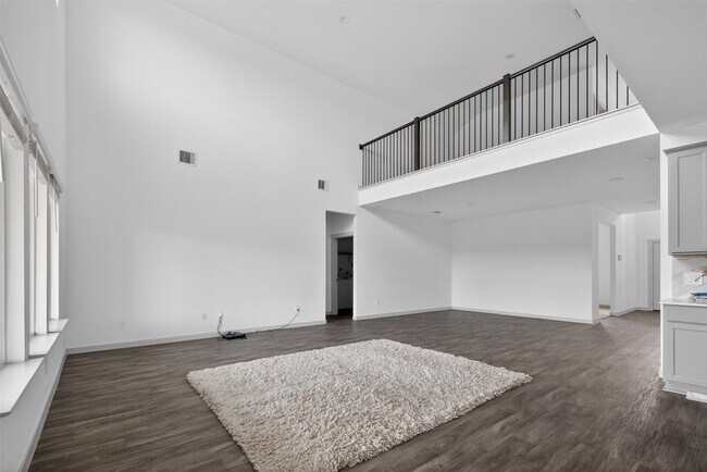 Building Photo - 6823 Amber Clf Ln