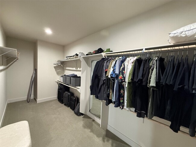 Building Photo - 6820 Rocinante Ln