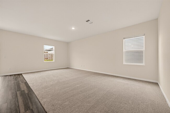 Building Photo - 31334 Gayle Prairie Oaks St