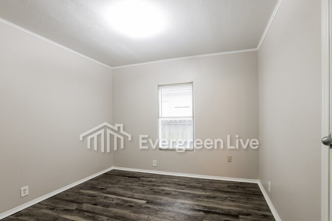 Building Photo - 11930 Greensbrook Forest Dr