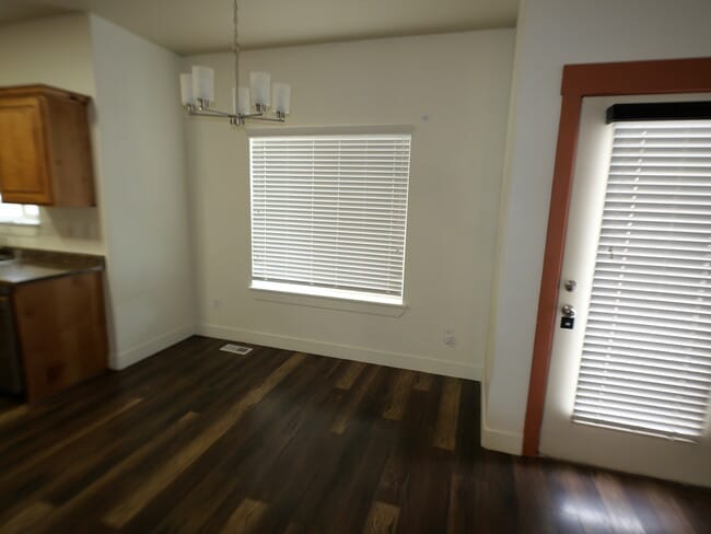 Building Photo - 7552 Lexi Loop