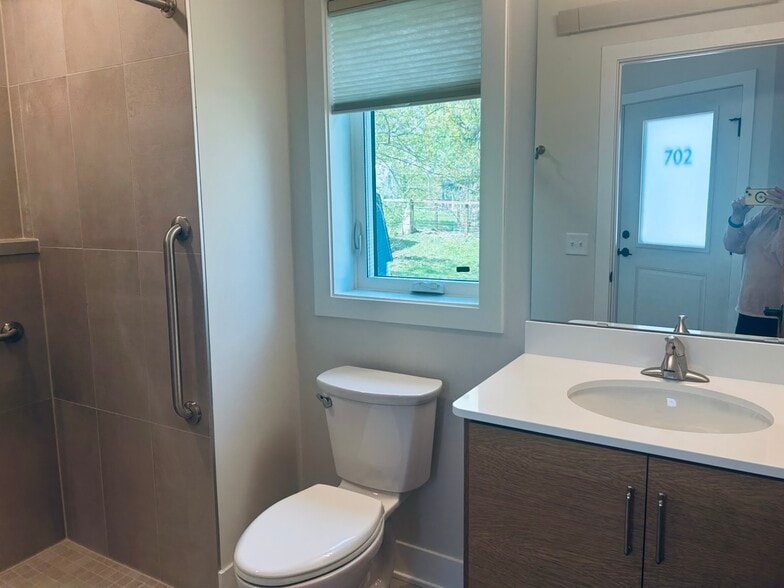 Bathroom - 702 Union St