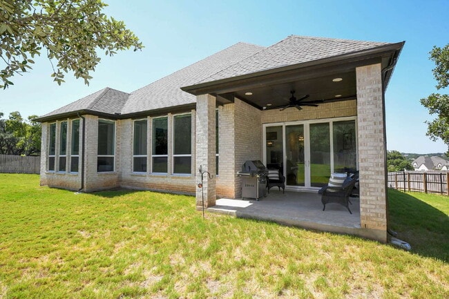 Building Photo - 26643 White Eagle Dr