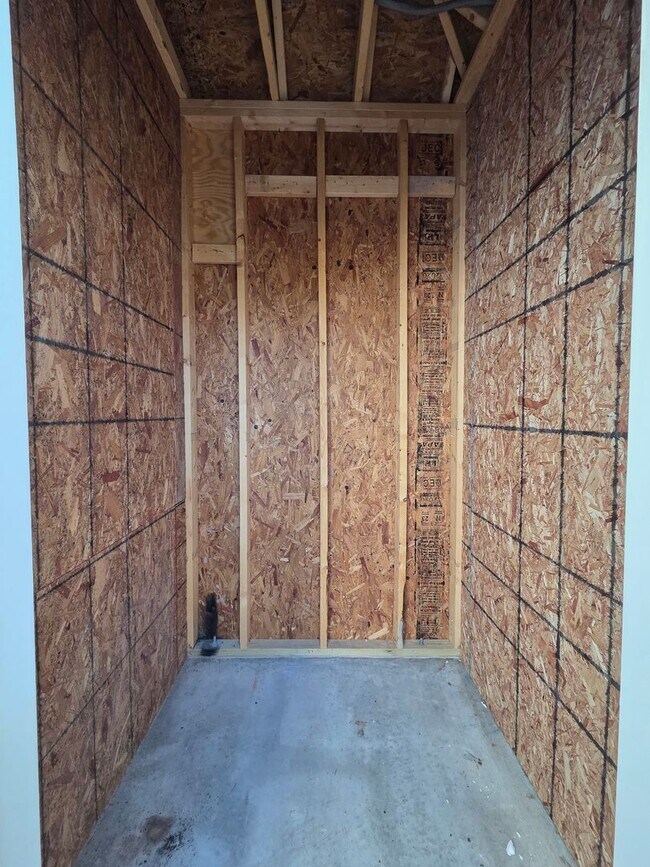 Building Photo - WOODLANDS AT WESTERN BRANCH