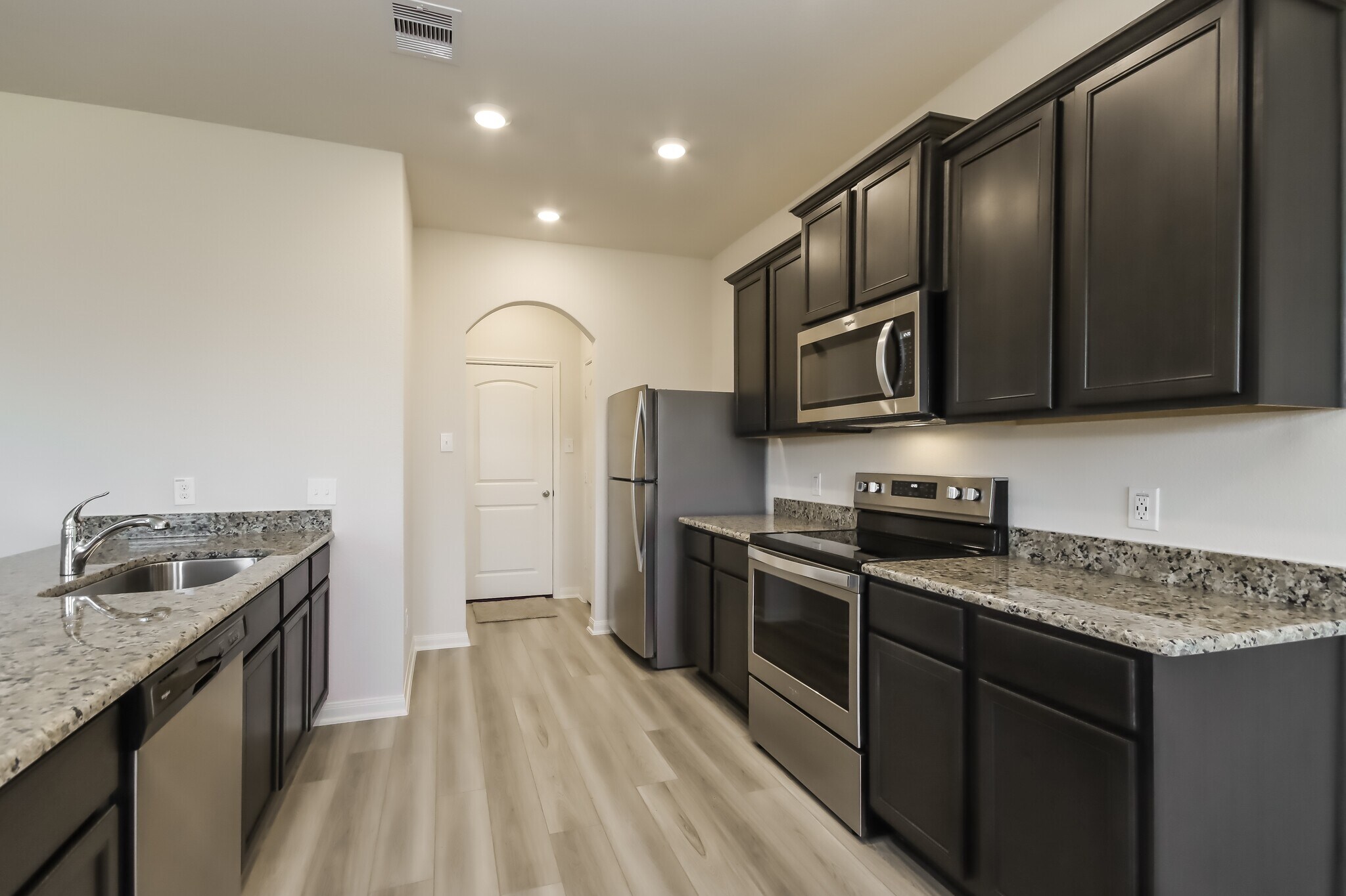 Building Photo - 5911 Littoral Rd
