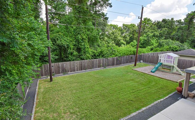 Building Photo - 2203 Friarwood Trail