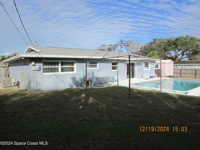 Building Photo - 3294 Galleon Ave NE