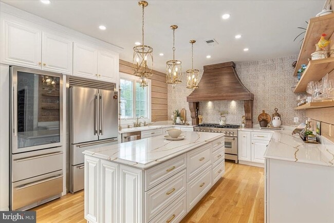 Building Photo - 15043 Gaines Mill Cir