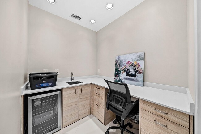 Building Photo - 5312 Steeplechase