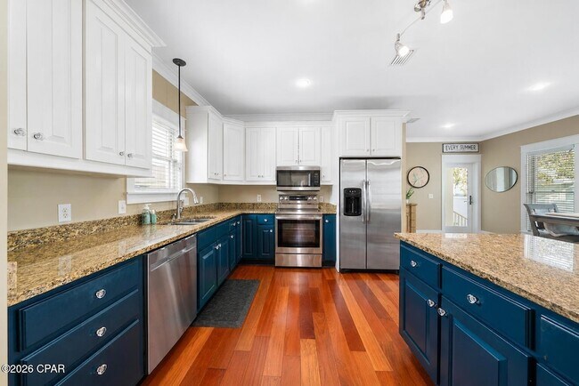 Building Photo - 408 Savannah Park Way