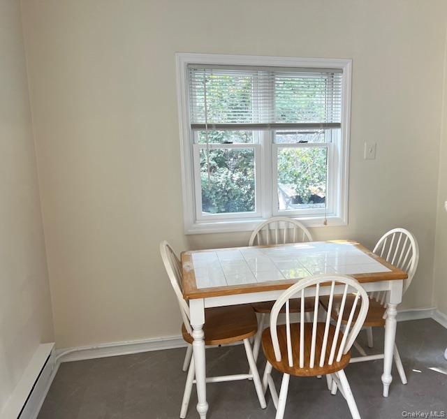 Primary Photo - 20 Oyster Bay Road