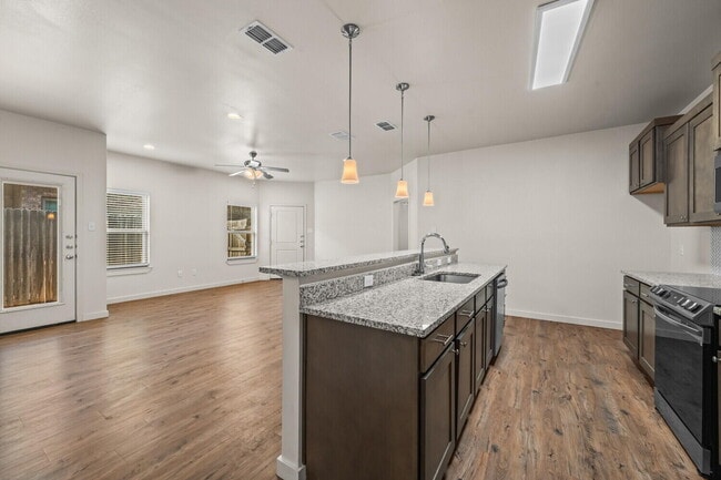 Building Photo - 2541 134th St