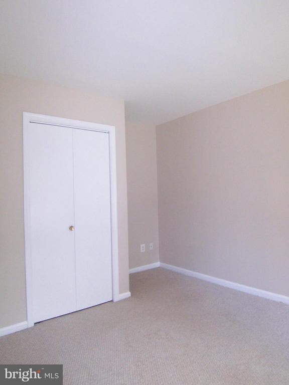 Building Photo - 8502 Lakinhurst Ln