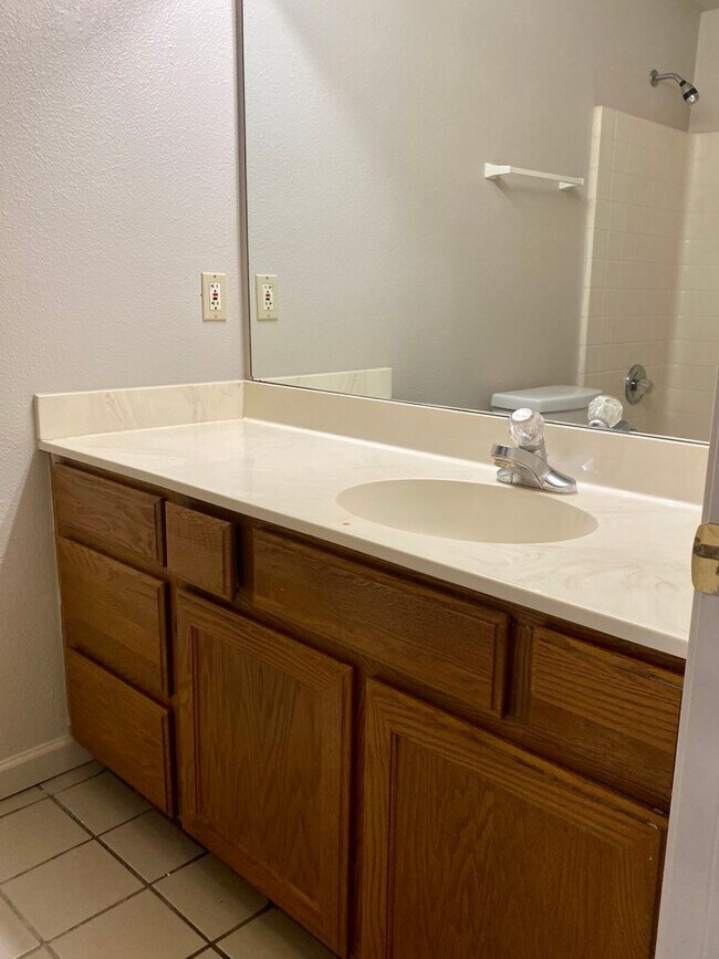 Building Photo - 3649 Canyon Loop