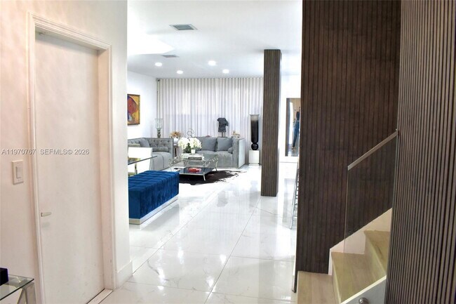 Building Photo - Northwest 107th Place, Doral, FL 33178 - 4 BR 3 BA single-family home