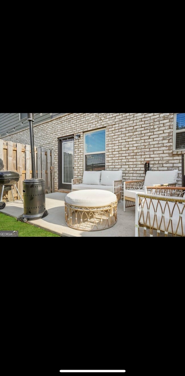 Back patio - 125 White Mountain Pass