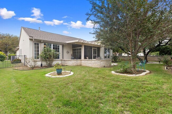 Building Photo - 103 Lake Sommerville Trail