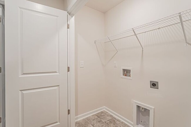 Building Photo - Brand New Townhome in Peachtree Park in Du...