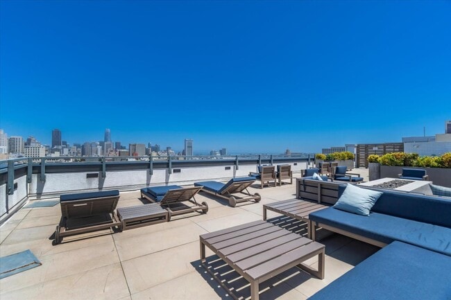 Building Photo - 1450 Franklin St