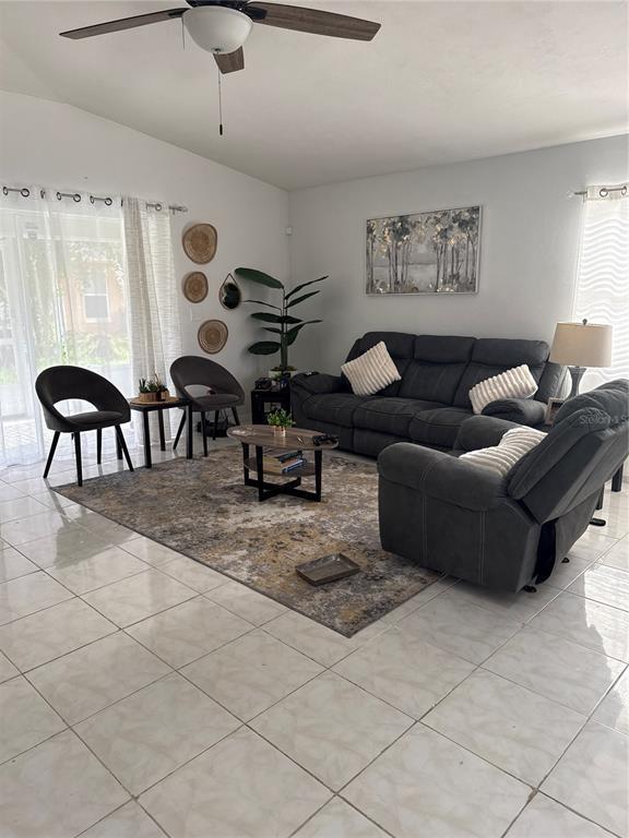 Building Photo - 1458 Bay Grove Dr