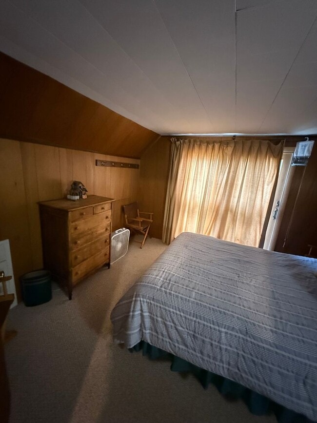 Building Photo - **WINTER RENTAL** Adorable Meredith Chalet...
