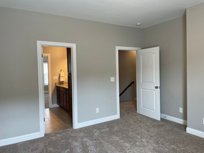 Building Photo - 2510 Gallery Drive