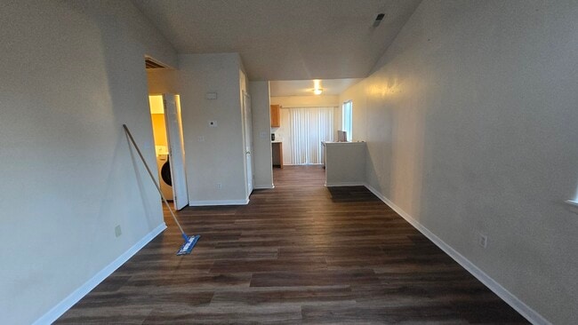 Building Photo - 4304 Lipan St