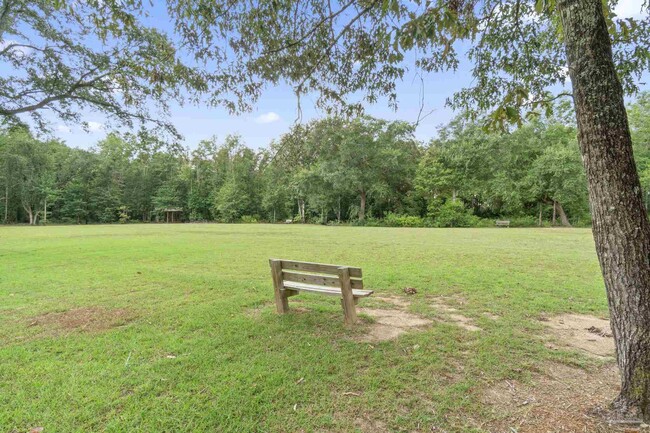 Building Photo - 5253 Peach Dr