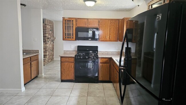 Building Photo - 2610 Strait Ln