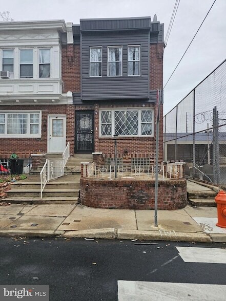 Building Photo - 3270 N Marston St